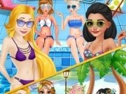 Elsa, Moana, Rapunzel si Anna la piscina