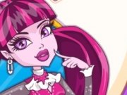 Manichiura pentru fetele Monster High
